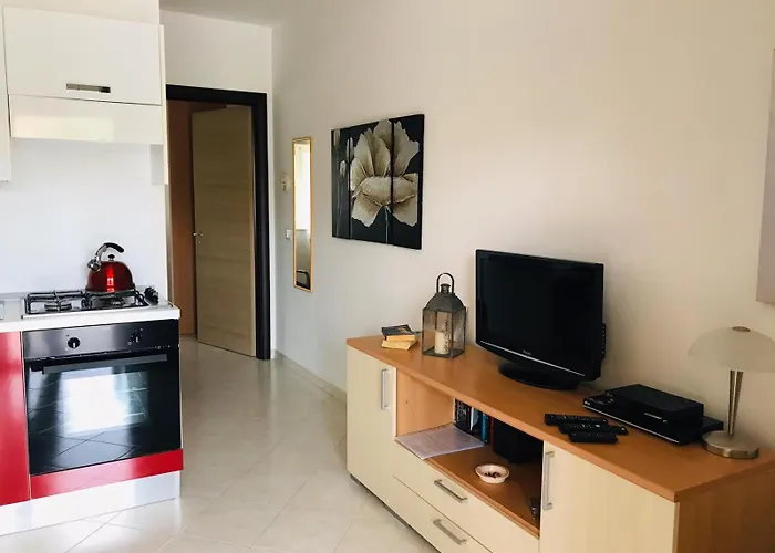 Club One Bed 79g Apartman Pizzo